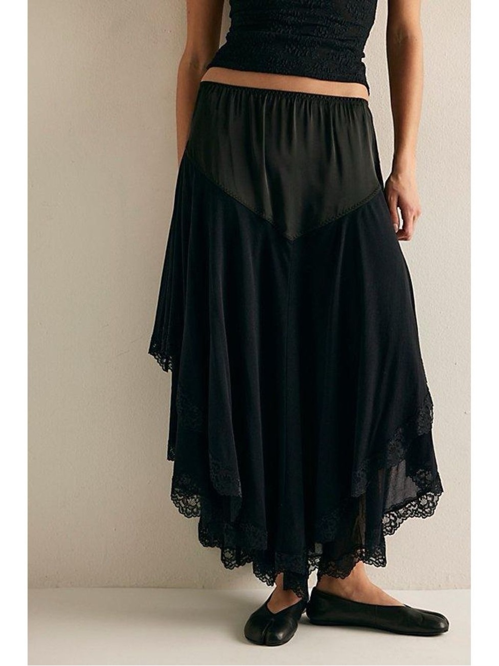 moving sale 💕 - NWT free people black maxi skirt with lace